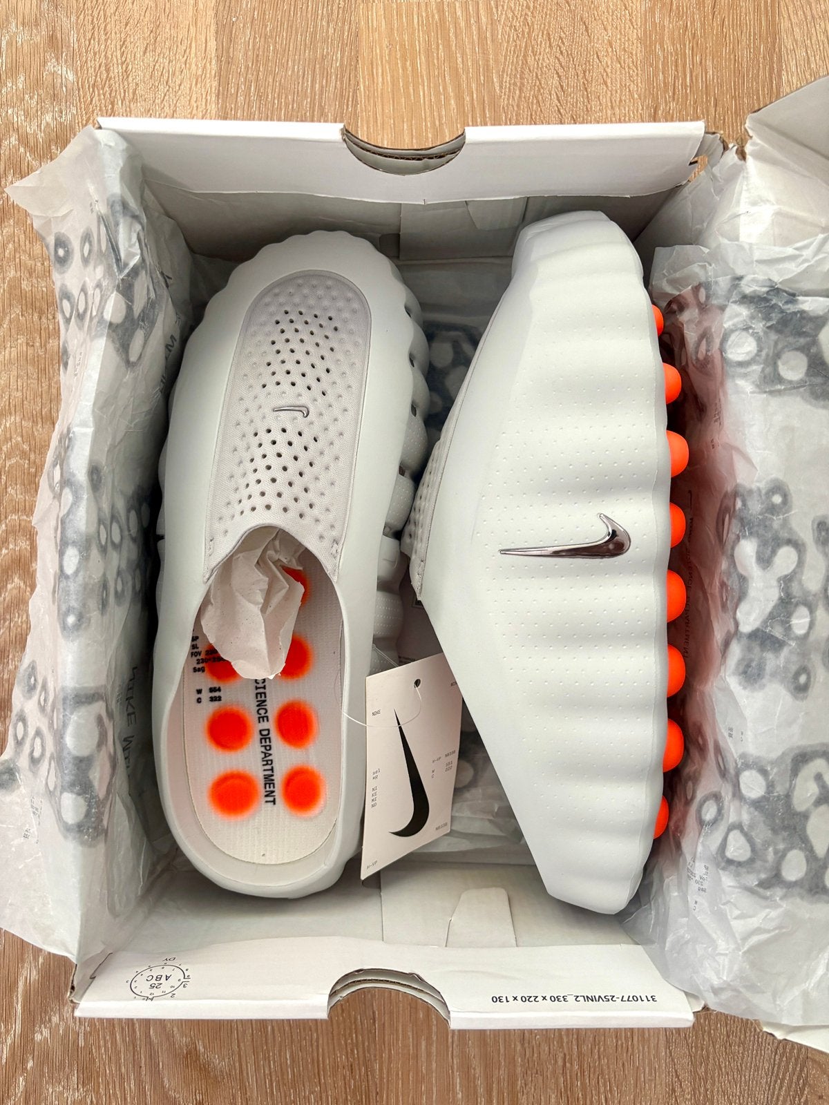 Chaussures Nike Mind neuves taille 42, Vêtements | Hommes, Neuf, Autres couleurs, Enlèvement, Sandales