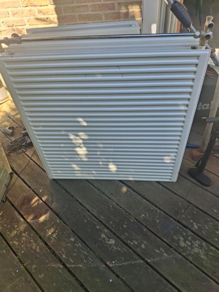2  gebruikte radiatoren., Ophalen