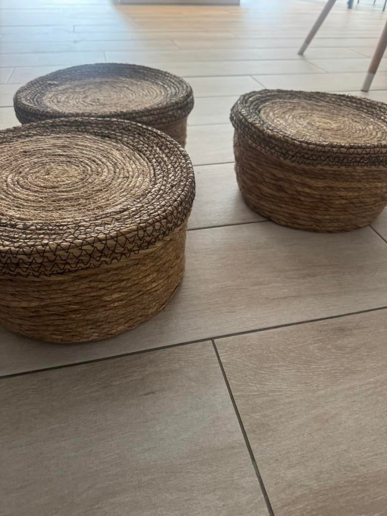 Beaux paniers en osier, Enlèvement ou Envoi, Comme neuf