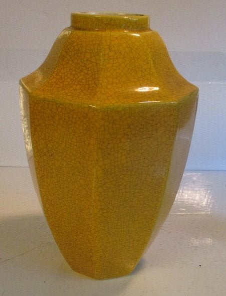 art deco stijlzuivere Boch Keramis geel monochroom 187, Antiek en Kunst, Verzenden