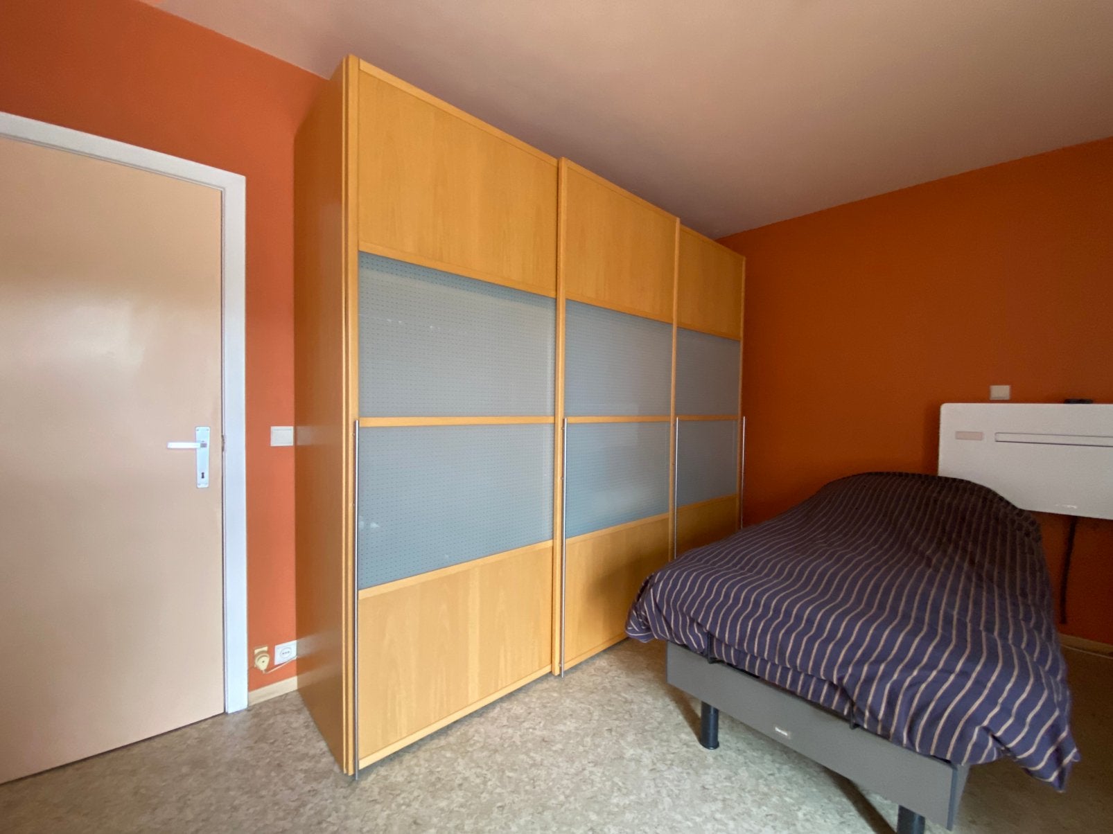 Kleerkast met schuifdeuren, Ophalen, Met deur(en), Gebruikt, Glas