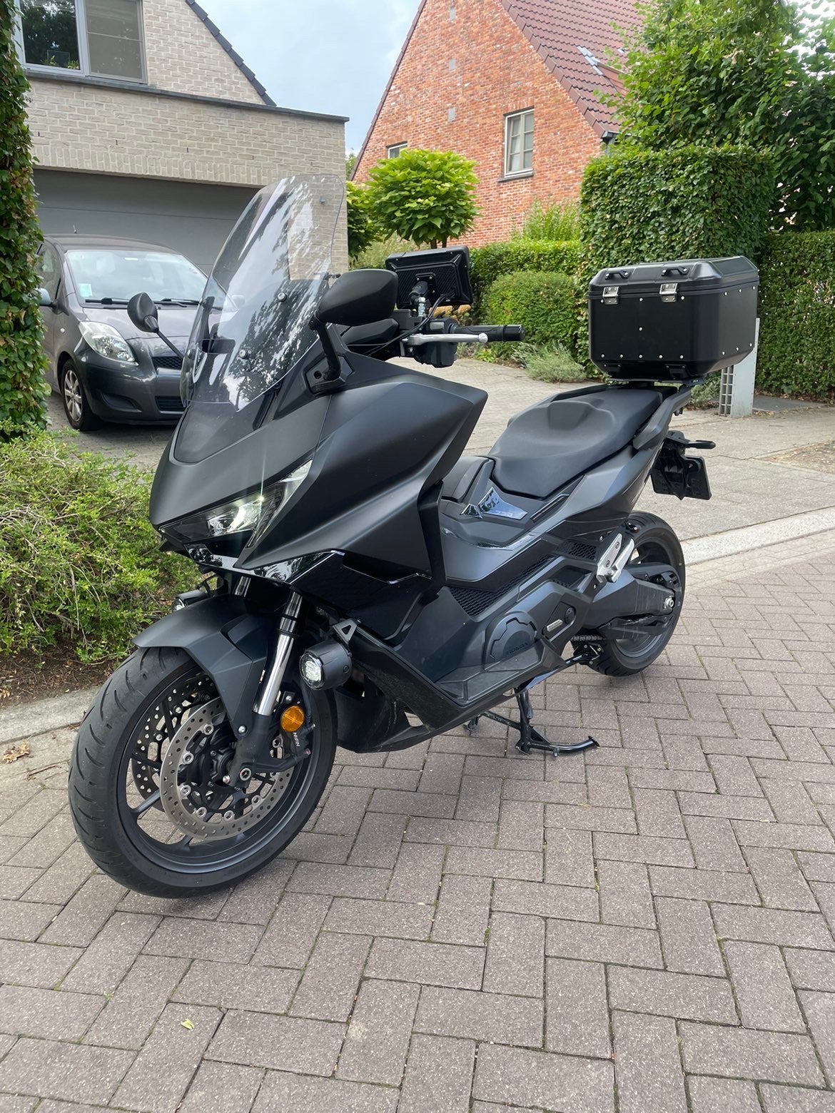 Honda forza 750 garantie, Ophalen, Zo goed als nieuw