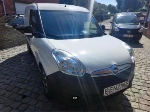 Opel Combo Lichte Vracht/2016/85500 km/1.4cc benz/ €9990, Auto's, Wit, Bedrijf, USB, Te koop