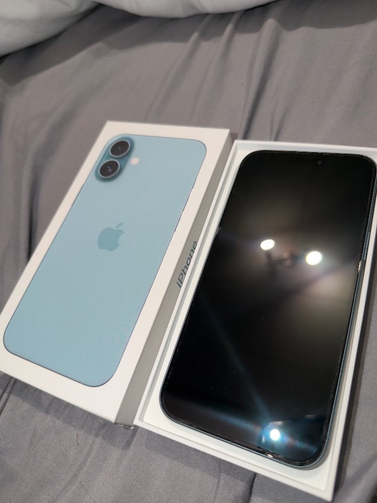 iPhone 16 Plus vert, Télécoms, 97 %, 128 GB, Enlèvement ou Envoi, IPhone 16 Plus