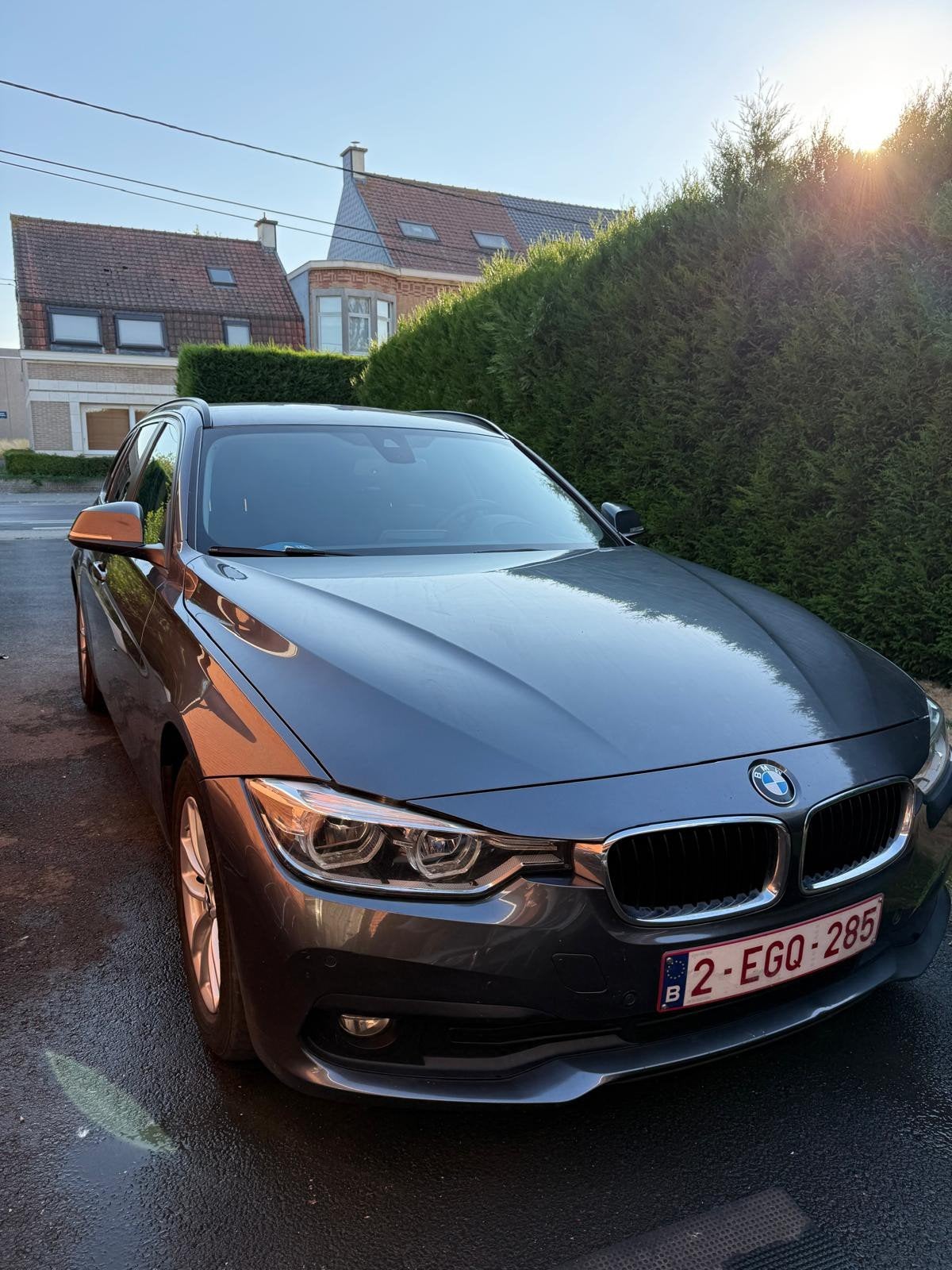 BMW 318 D Touring Euro 6B 2017 avec 237 000 km
Maintenance r, Autos, BMW, Diesel, Euro 6, 5 portes, Automatique, Gris, Entretenue par le concessionnaire