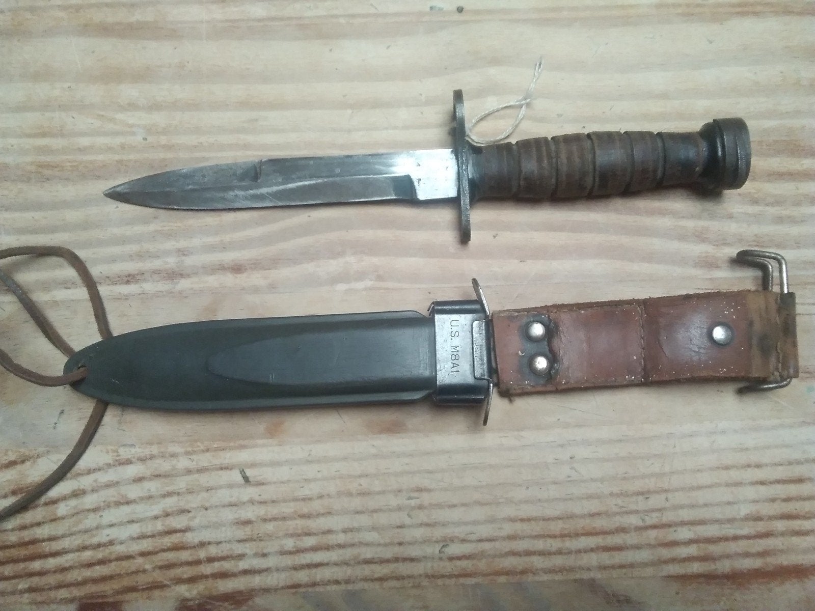 vend baïonnette us m4 à vérifier (pas de marquage visible), Enlèvement ou Envoi