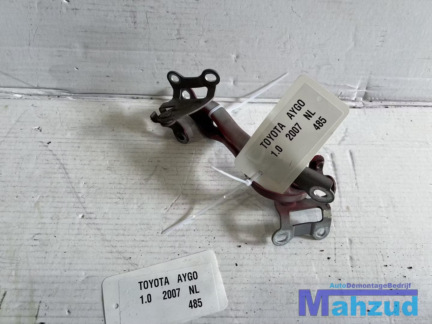 TOYOTA AYGO Motorkap scharnier set 2005-2014, Info@toyota.co.jp, Toyota Motor Corporation, Toyota-Cho 1
471-8571  Toyota City