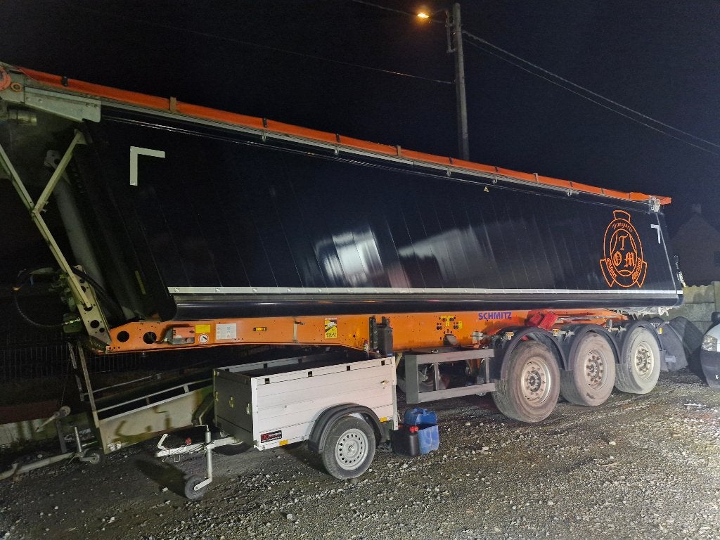 Schmitz 34m3 aluminium, Auto's, Overige brandstoffen, Zwart, Particulier, Aanhangers en Opleggers
