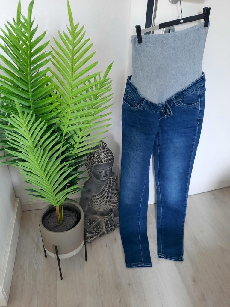 Zwangerschapsbroek Vero Moda maat S, Kleding | Dames, Ophalen of Verzenden, Maat 36 (S)