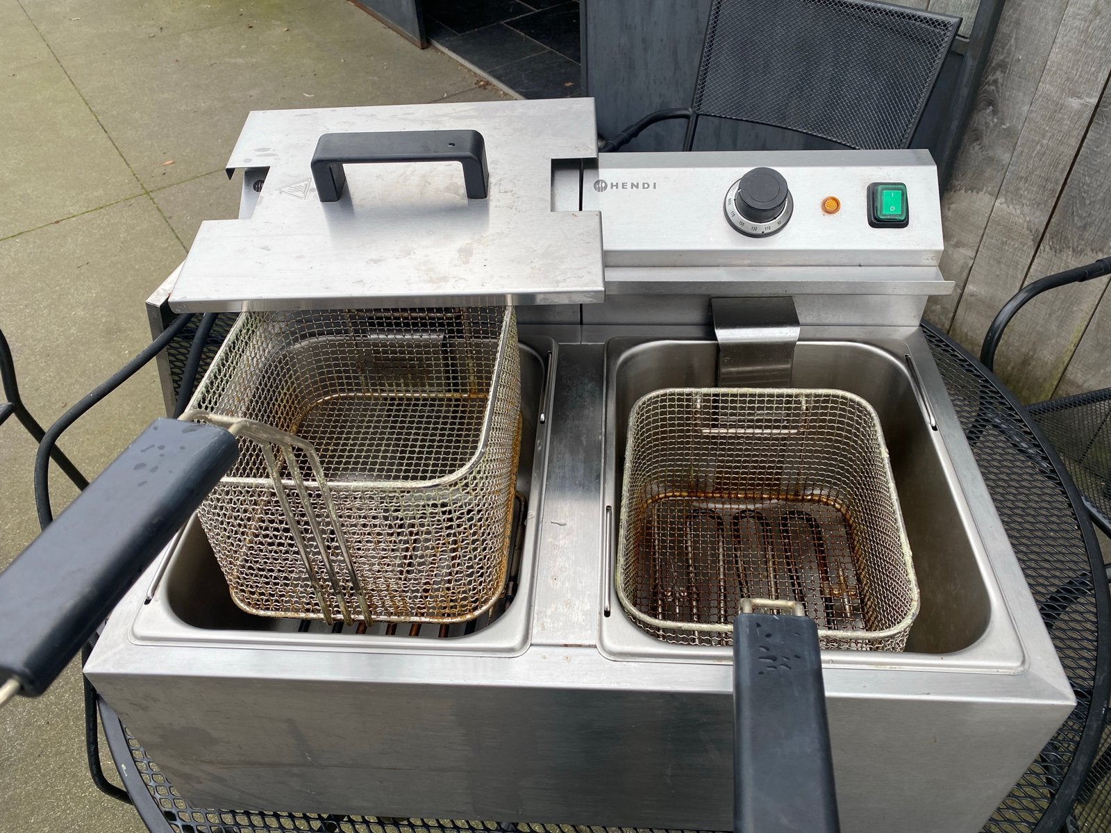 Te koop electrische dubbele frituur, Ophalen, Zo goed als nieuw