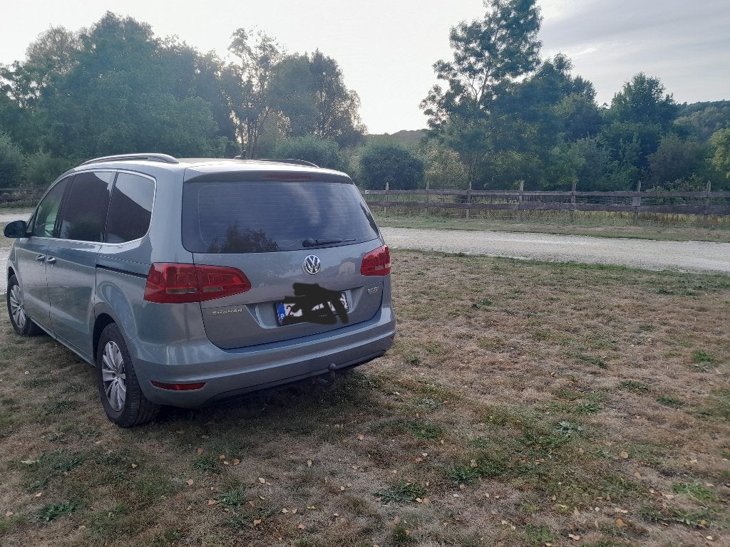 Sharan N7 année 12/ 2013 avec 207000km 7 place, Achat, Feux de virage, 7 places, Boîte manuelle