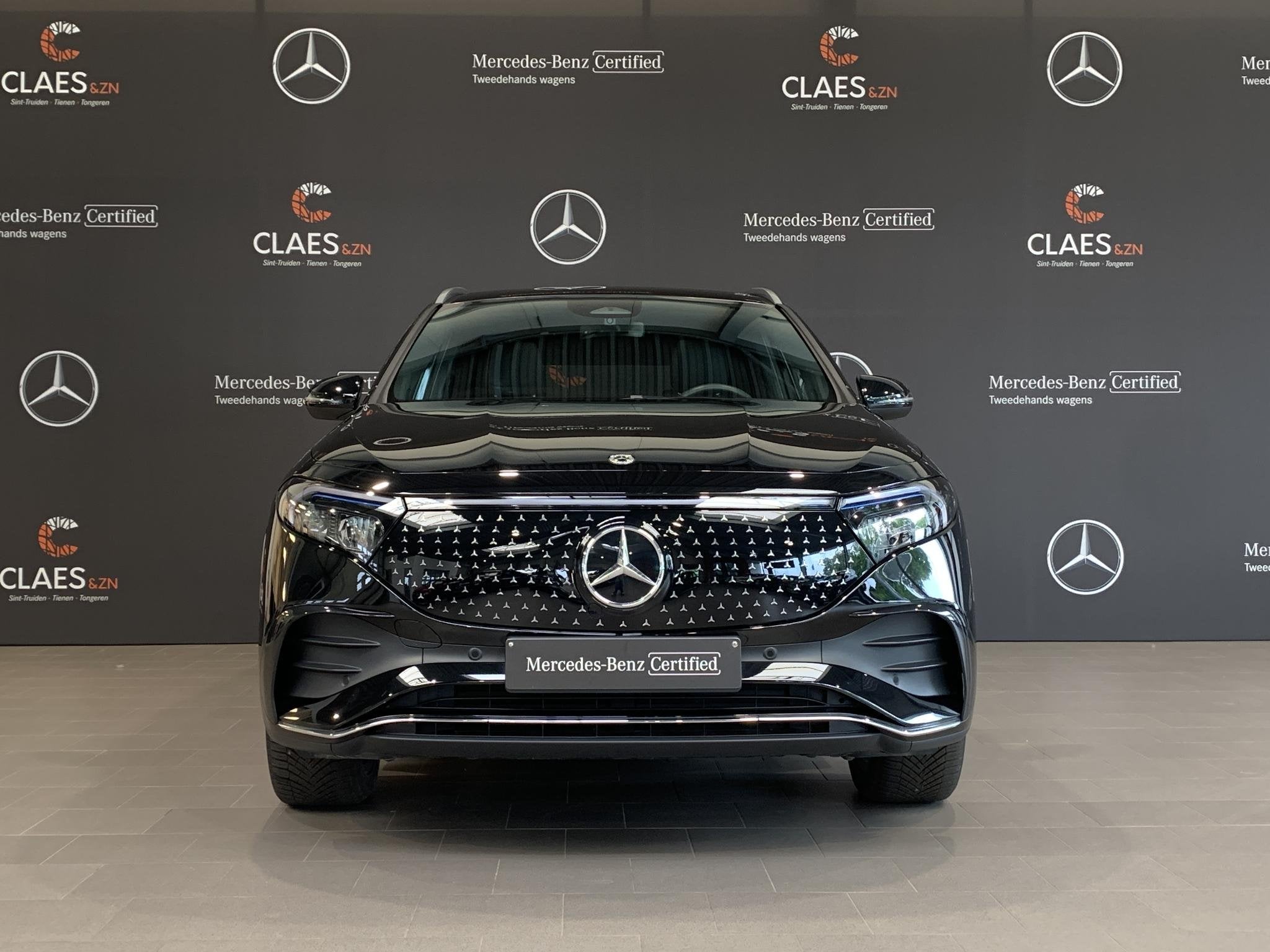 Mercedes-Benz EQA 250+ Star Edition - DOS 8850, Stof, Gebruikt, Zwart, 5 zetels