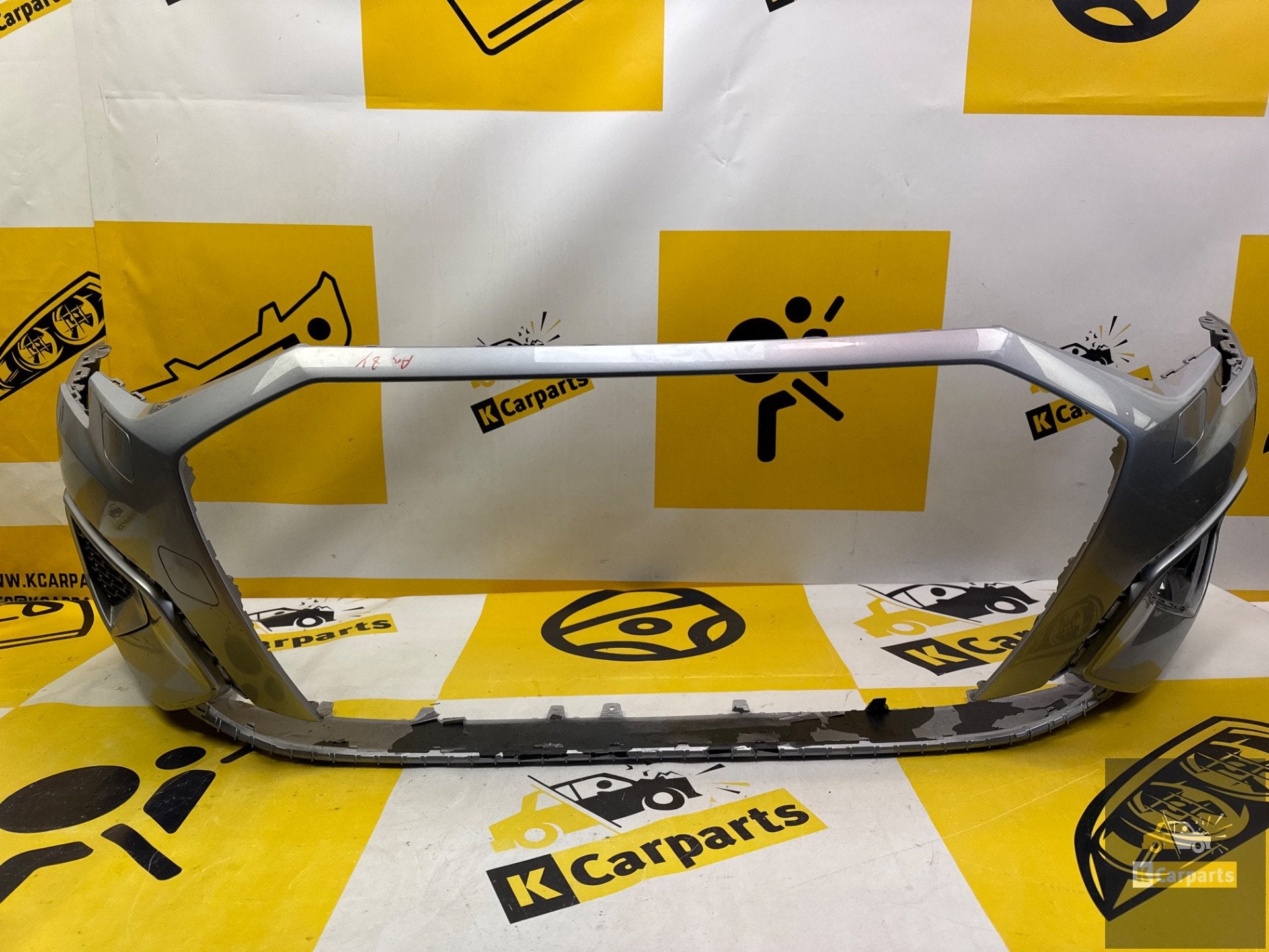 Audi A3 8Y voorbumper KLS ORIGINEEL 8Y0807437, Gebruikt, Voor, AUDI AG, Auto-Union-Strasse 1
85045  Ingolstadt, DE