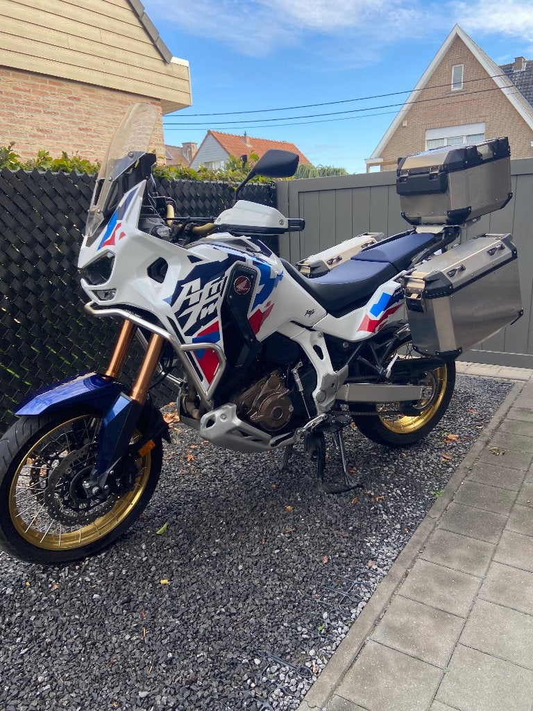 Honda CRF1100 Adventure Sports, Motoren, 2 cilinders, Occasion, Handvatverwarming, Motorrijbewijs A