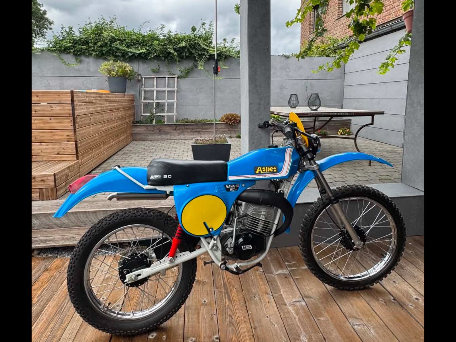 aspes 50 cc, Motos