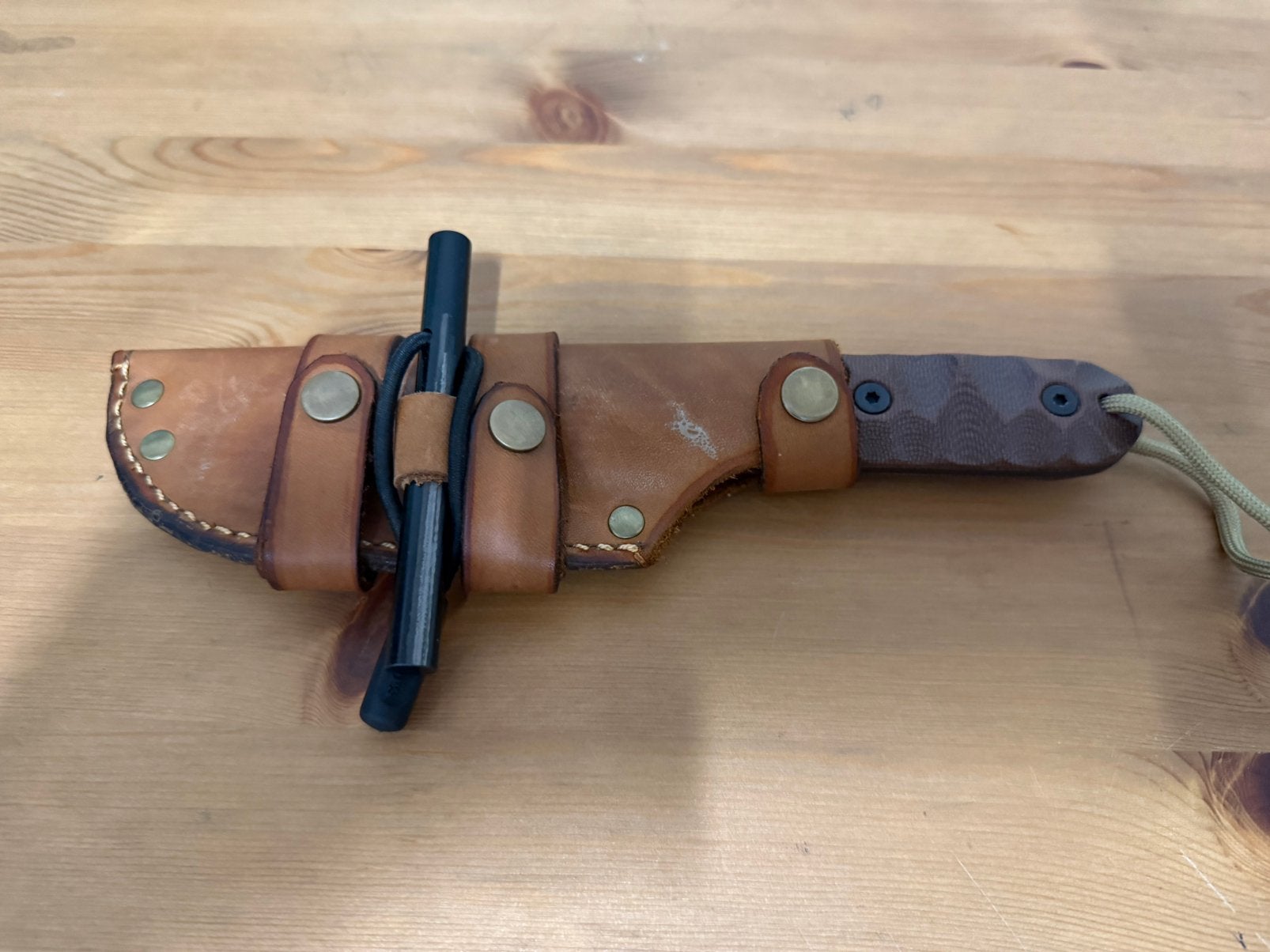 Couteau esee PR4, Collections, Enlèvement, Armée de terre