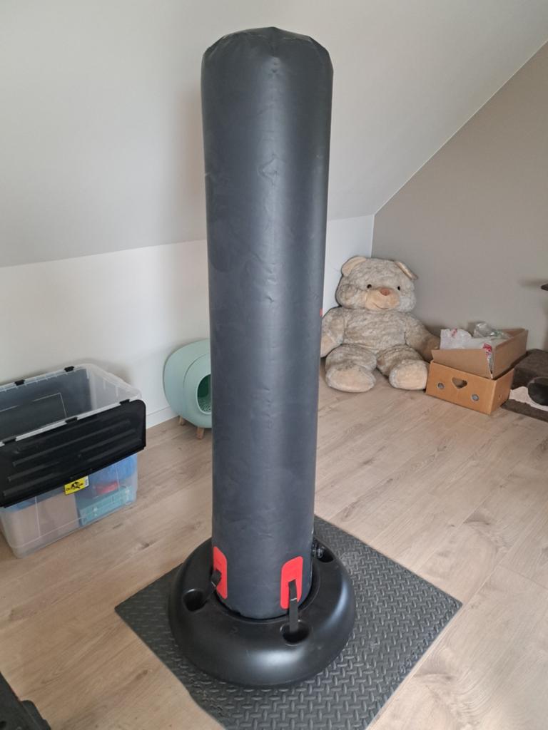 Decathlon bokspaal/bokszak met bokshandschoenen, Ophalen, Bokszak