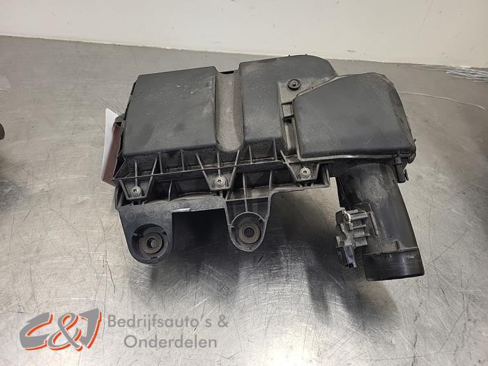 Boîtier filtre à air d'un Peugeot Partner, -, 3 mois de garantie, Utilisé, -
