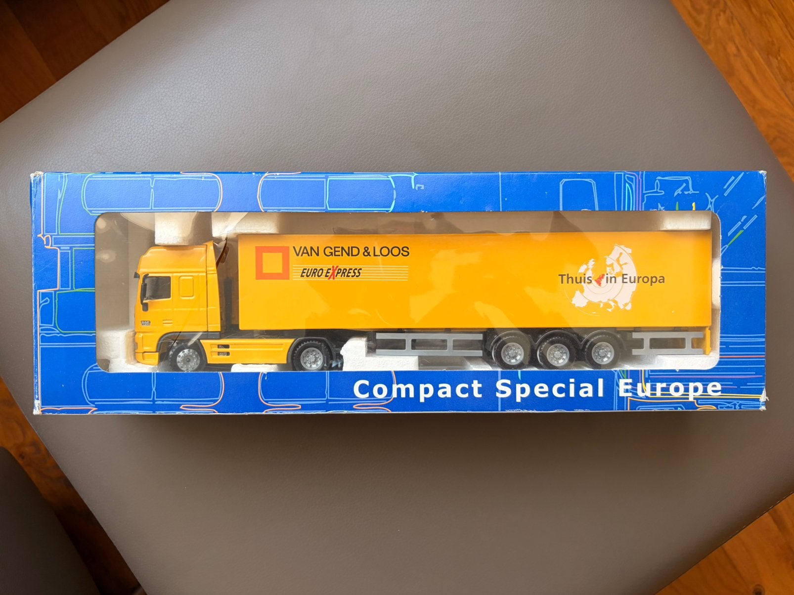 Schaalmodel truck 1:50, Hobby en Vrije tijd, Ophalen, Zo goed als nieuw