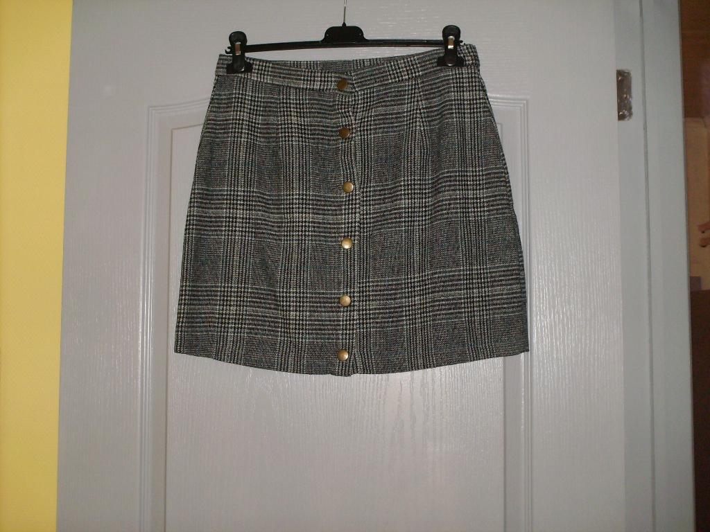 a vendre jupe pour dame, Kleding | Dames, Rokken, Maat 42/44 (L), Nieuw, Ophalen of Verzenden, Grijs