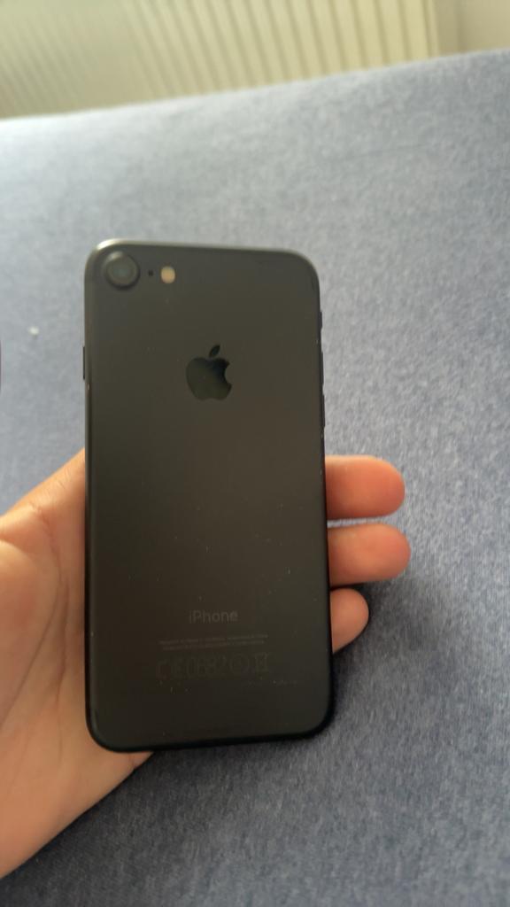 iphone 7 100%capaciteit, Telecommunicatie, Mobiele telefoons | Apple iPhone, Ophalen, Zwart, Zo goed als nieuw, 64 GB