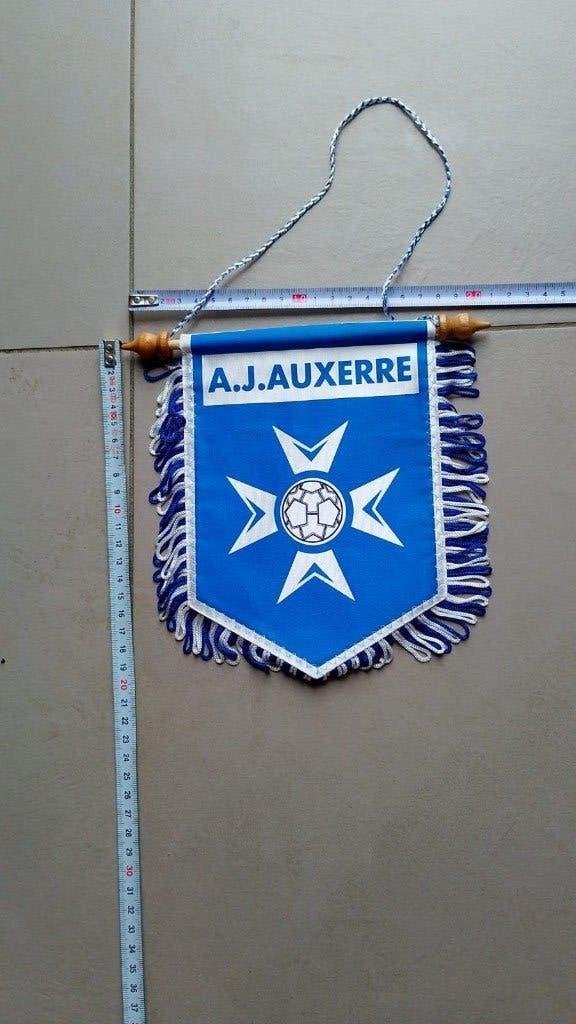 vaandel wimpel fanion AJ Auxerre, Ophalen of Verzenden