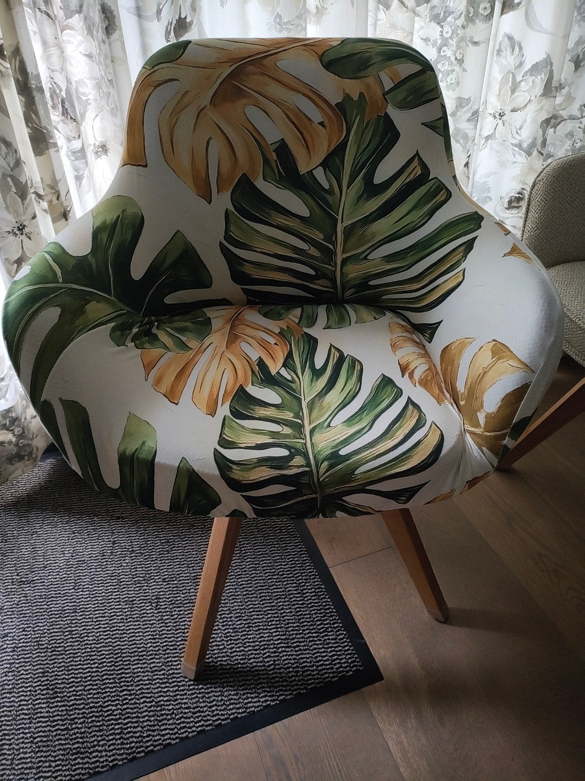 living stoel 95 euro, Huis en Inrichting, Ophalen, Overige kleuren, Zo goed als nieuw, Vier