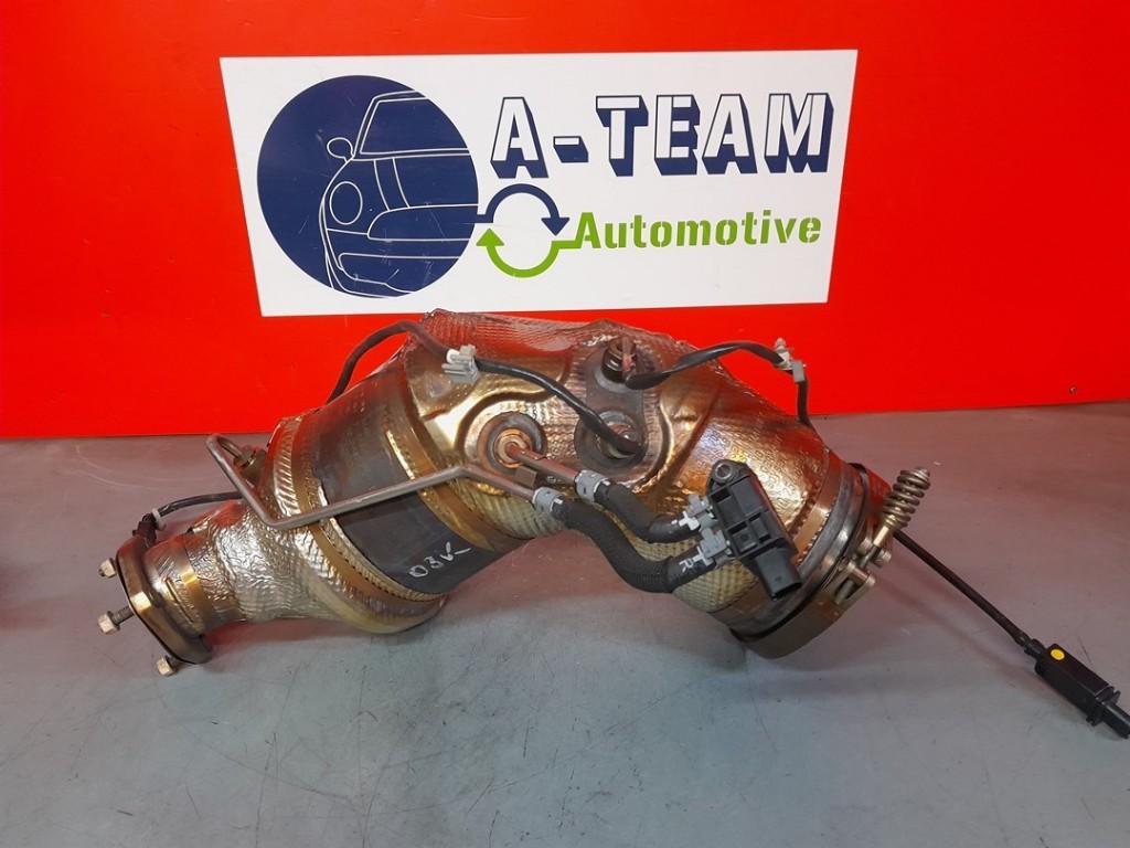 CONVERTISSEUR CATALYTIQUE Audi RS 6 Avant (C8) (4M8906265E), Utilisé, Audi