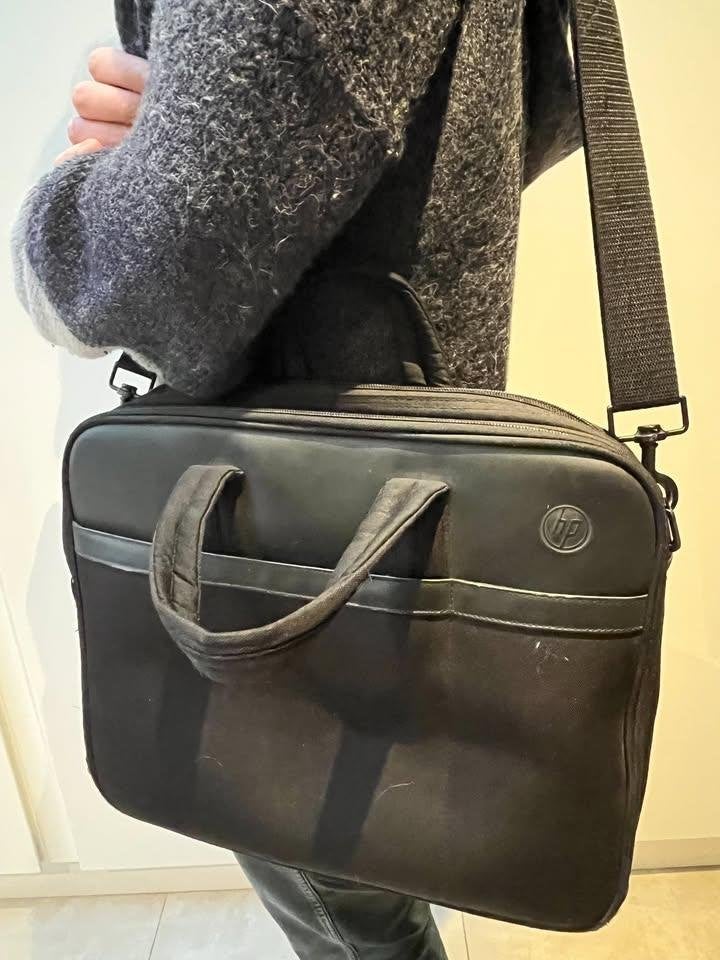 HP en Enrico Benetti laptoptassen, Handtassen en Accessoires, Ophalen of Verzenden, Zo goed als nieuw