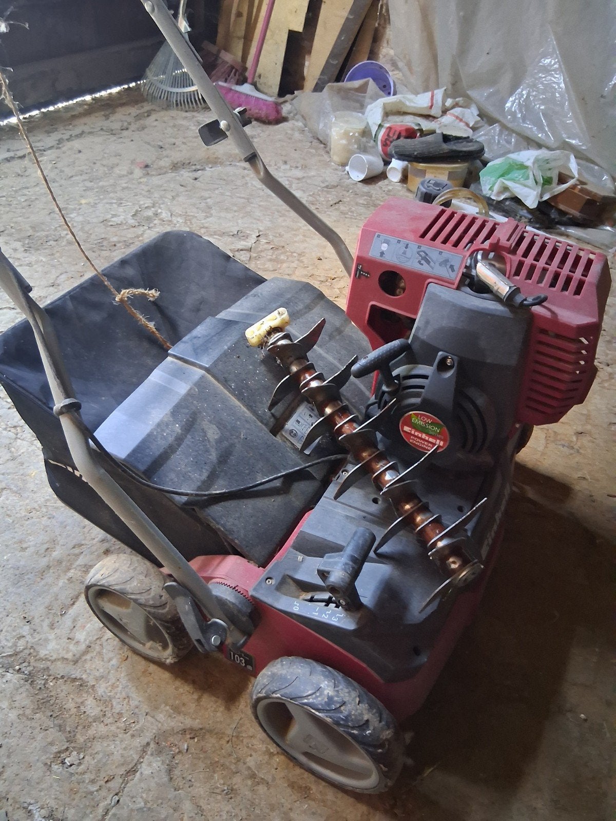 Scarificateur/aérateur Einhell, Enlèvement, Utilisé, Essence, Einhell