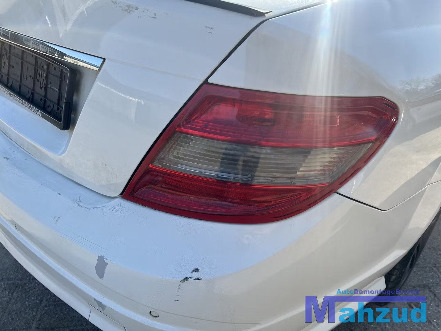 MERCEDES C klasse W204 rechts achterlicht 2008-2011, Gebruikt, Mercedes-Benz AG, Mercedes-Benz, Mercedesstrasse 120
70372  Stuttgart, DE