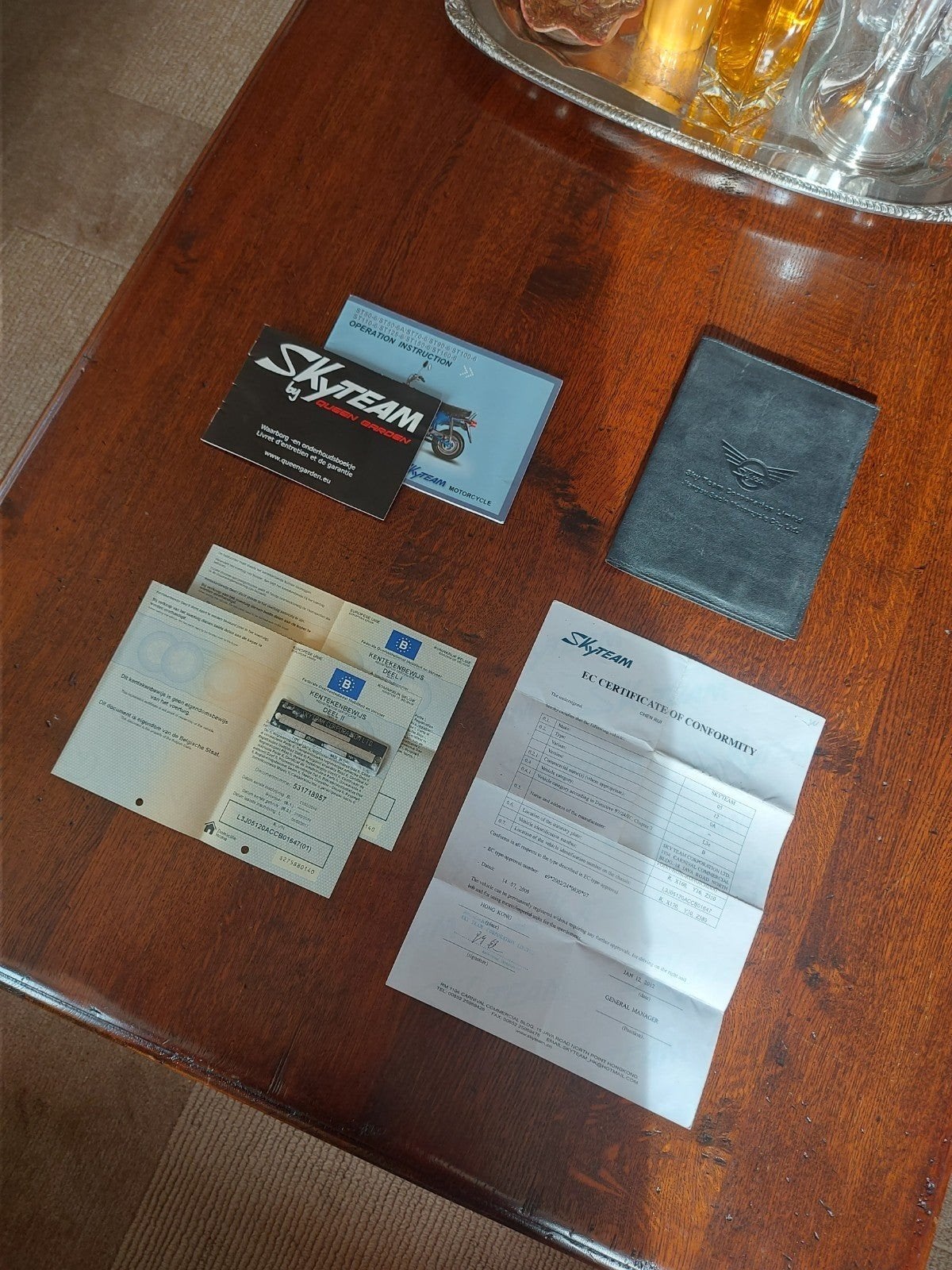 motopapieren dax 125cc : gva/2delen/ serienummerplaatje, Enlèvement ou Envoi