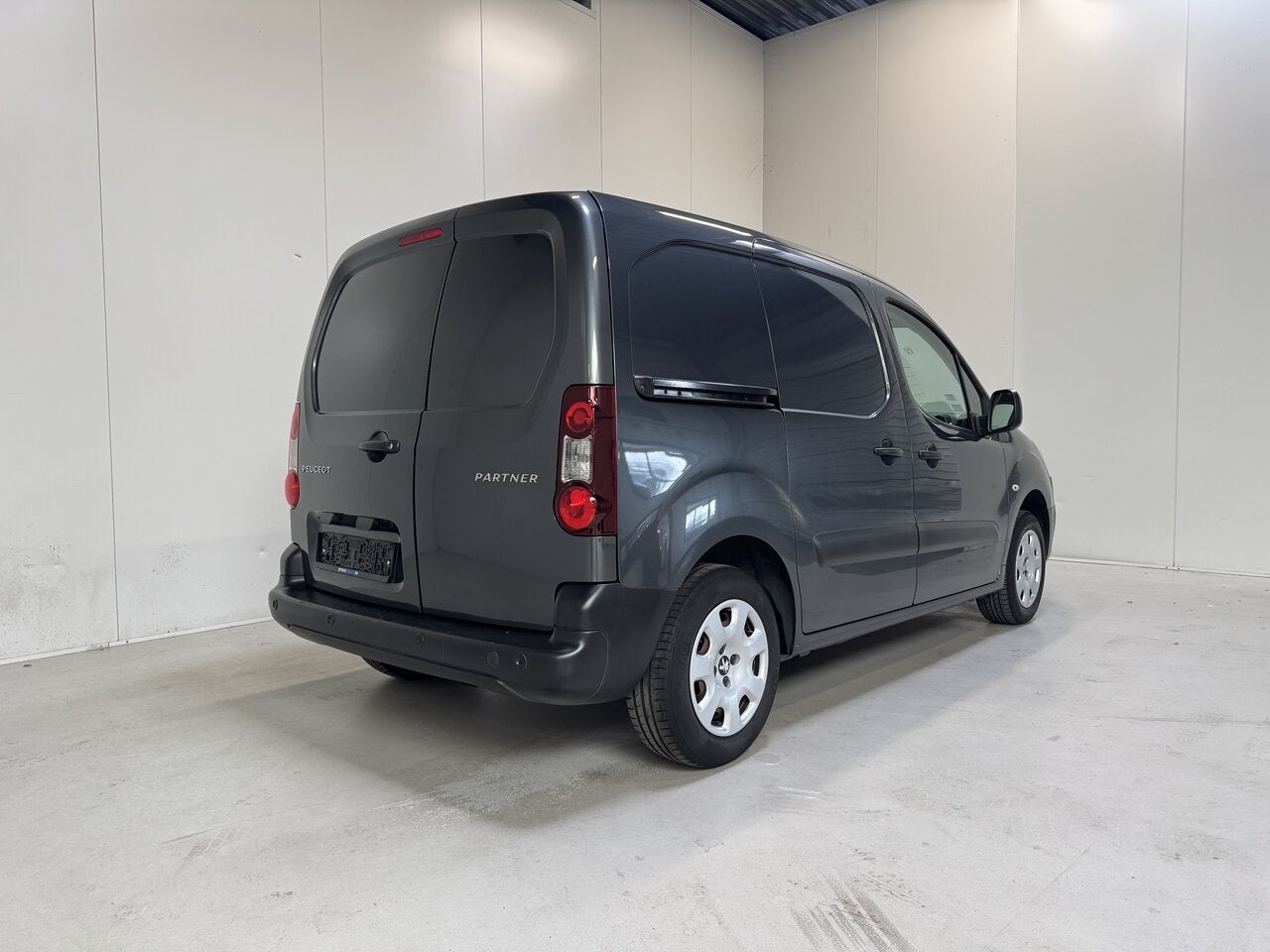 Peugeot Partner 1.6 Benzine Lichte Vracht Man. - 3pl - Airc, Auto's, Bestelwagens en Lichte vracht, 4 deurs, Euro 6, 72 kW, 0 kg
