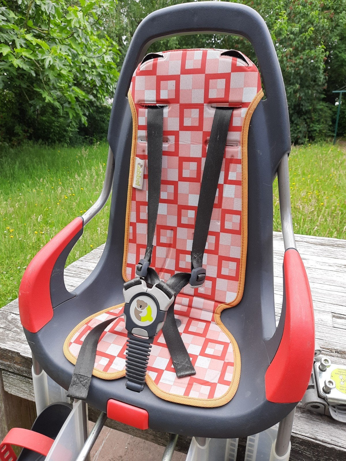 Fietsstoeltje met 2 adapters, Ophalen