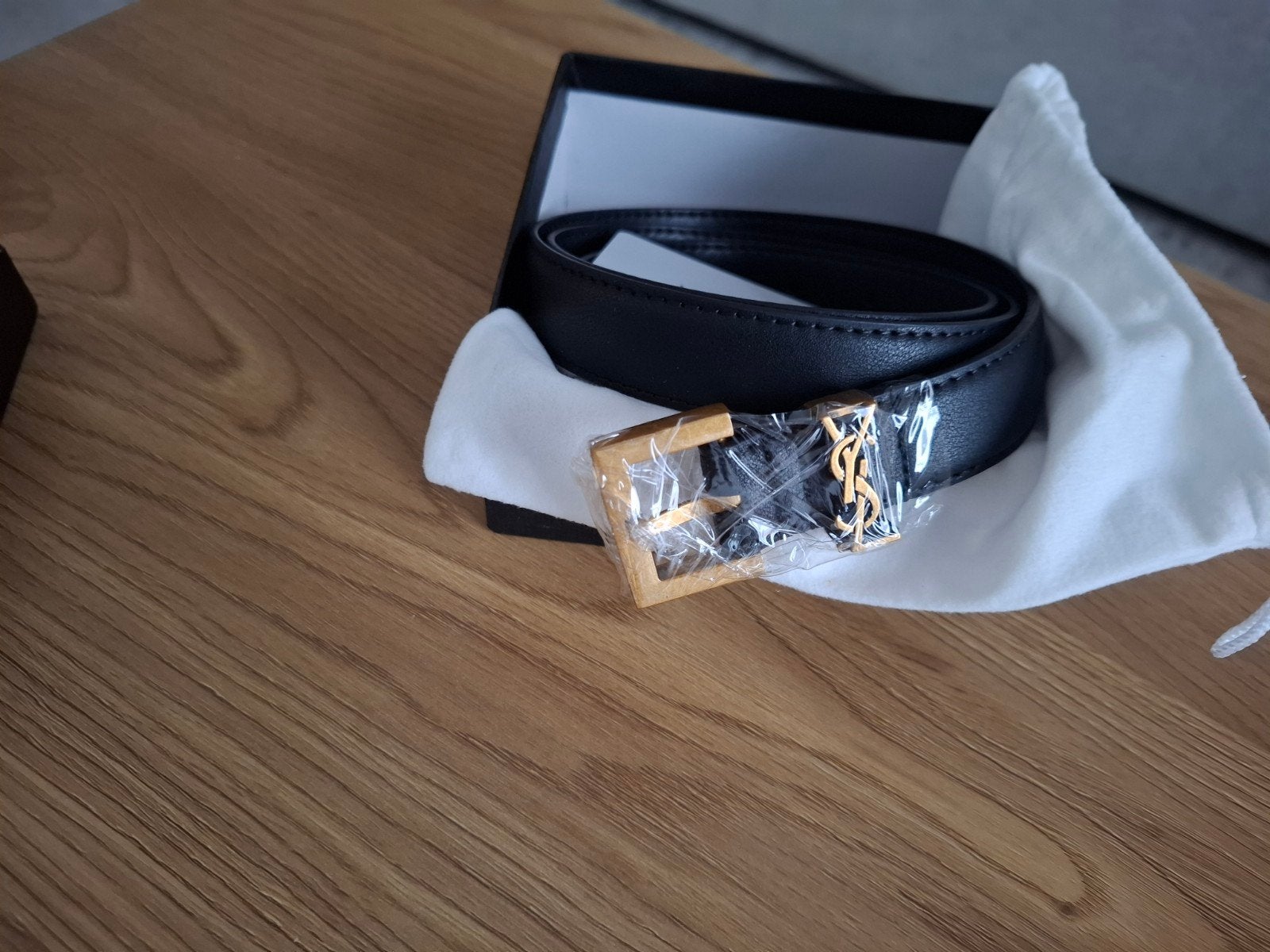 Ceinture Yves Saint Laurent, Vêtements | Femmes, Ceintures, Enlèvement ou Envoi, Ceinture