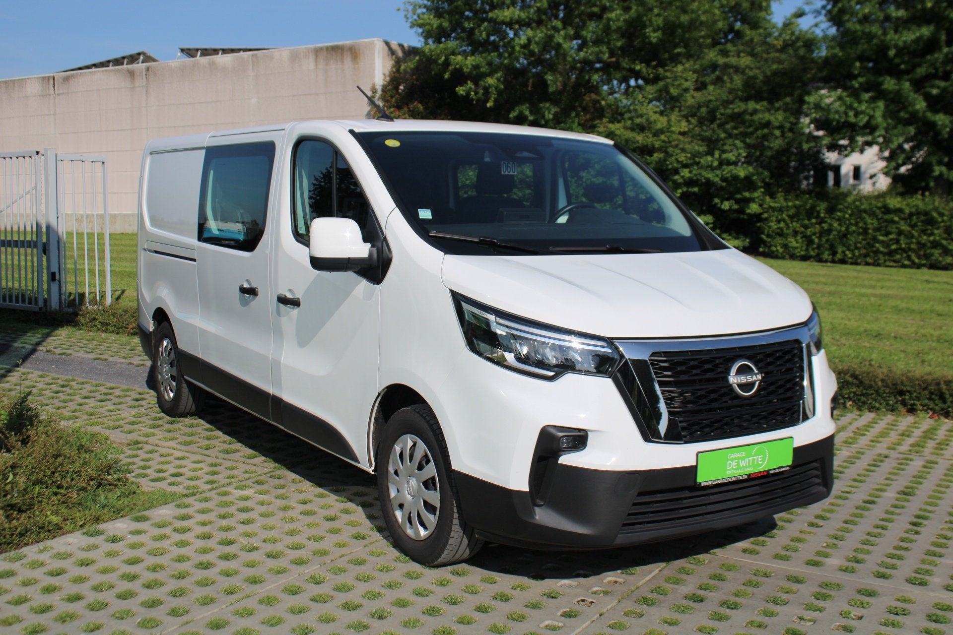 Nissan Primastar Crew Van N-Connecta 150pk MT + Cargo Pack, Autos, Camionnettes & Utilitaires, Achat, Entreprise, 2000 kg, Boîte manuelle