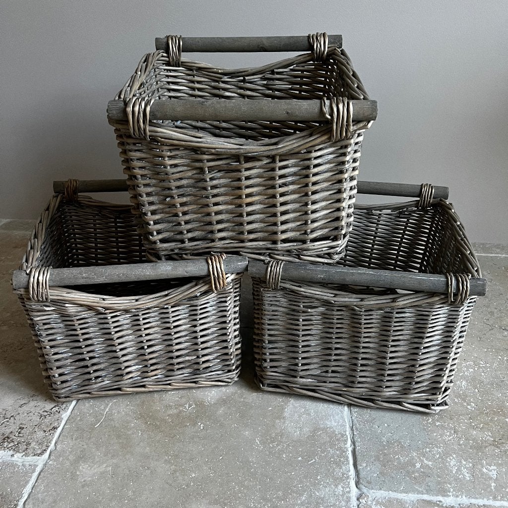 3 vierkante rotanmanden, Ophalen, Zo goed als nieuw