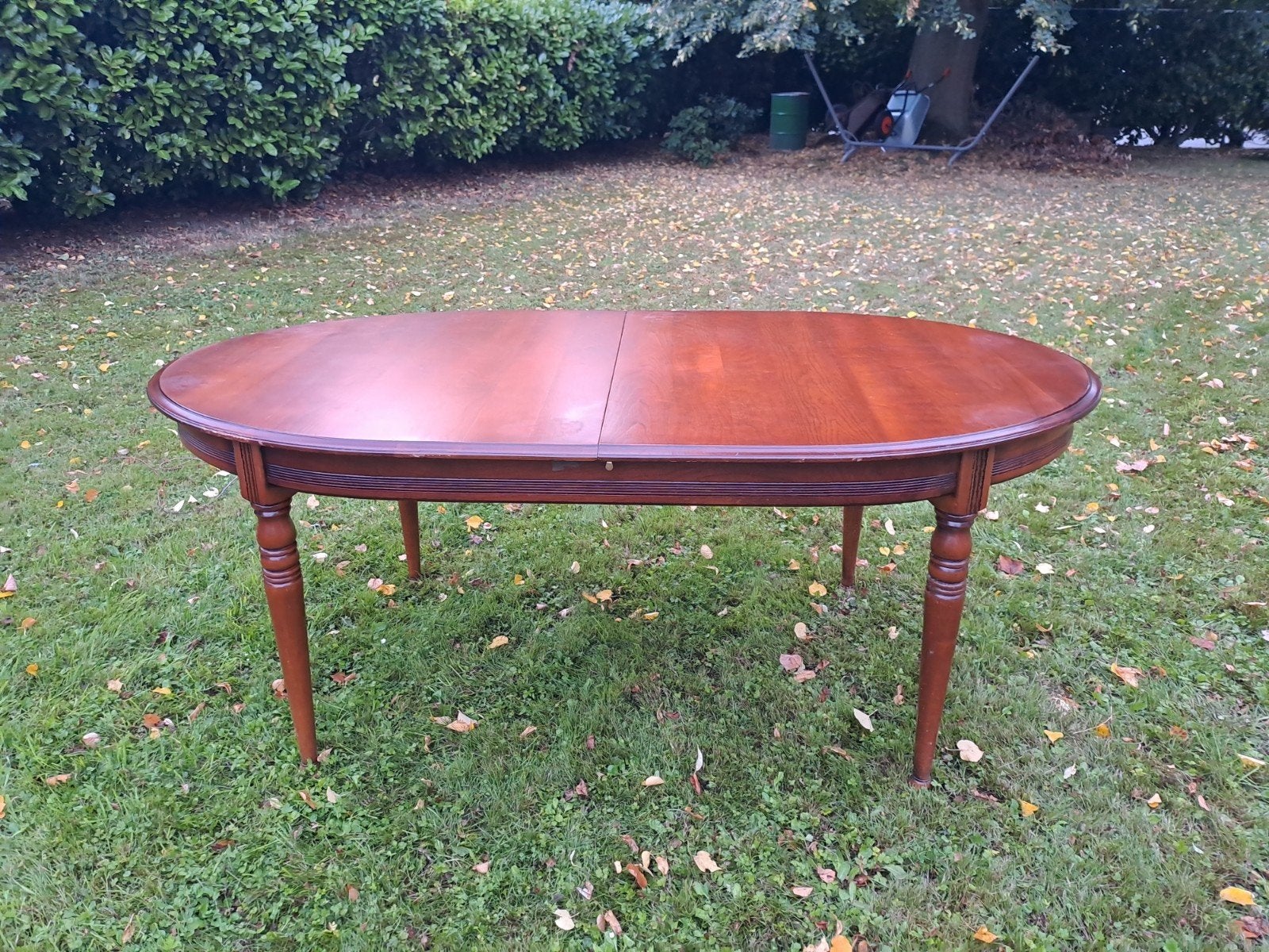 Uitschuifbare kersentafel, Ophalen