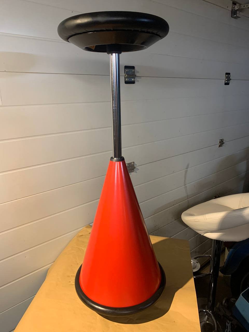 Giroflex 10 stool (price of a new: €320-400), Ophalen of Verzenden, Zo goed als nieuw