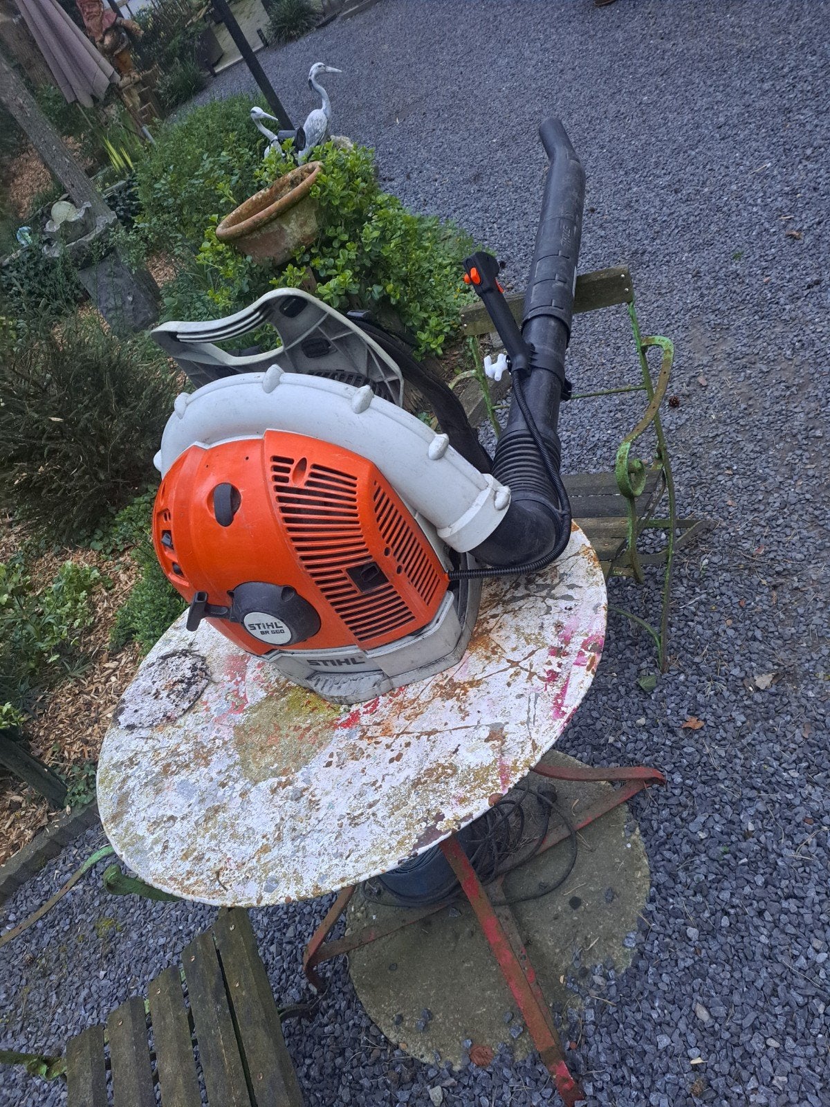 Stihl bladblazer. Type BR550, Tuin en Terras, Ophalen, Ruggedragen, Zo goed als nieuw, Stihl