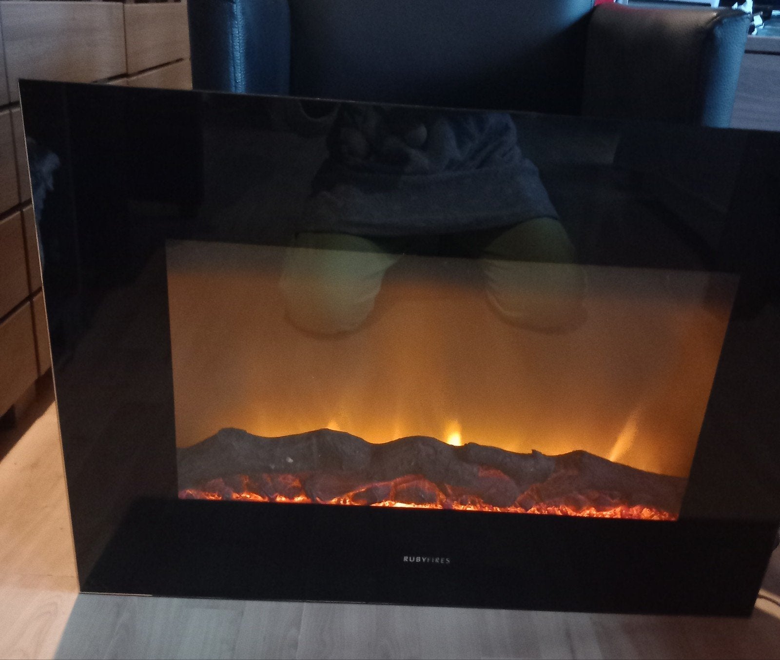 Ruby Fires elektrisch wandhaard /sfeerhaard, Huis en Inrichting, Haarden, Ophalen, Zo goed als nieuw, Hangende haard, Elektrische haard