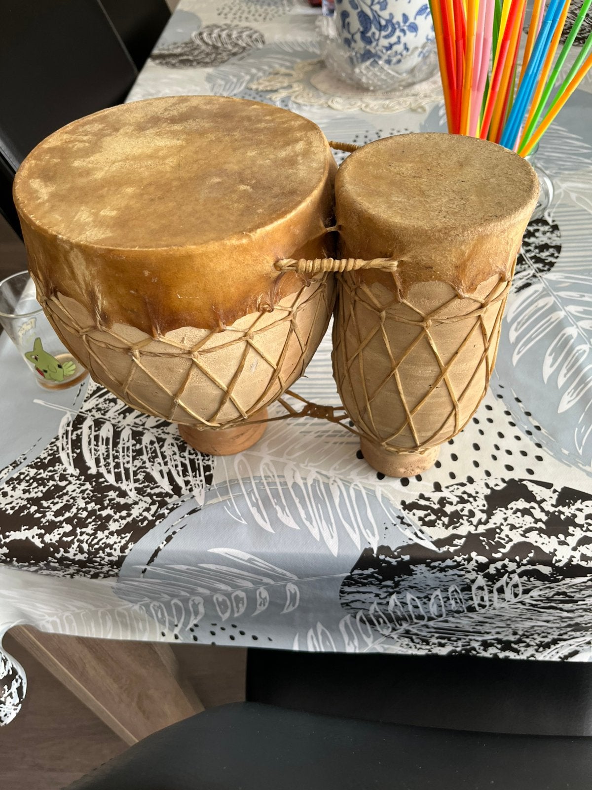 Bongo / Djembe / Tbila instruments marocain en terre cuite, Ophalen, Zo goed als nieuw