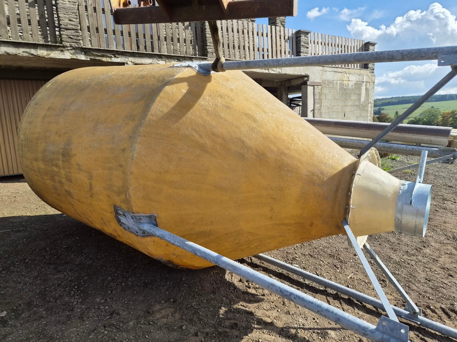 SILO POLYESTER: 5 tonnes., Ophalen of Verzenden, Gebruikt