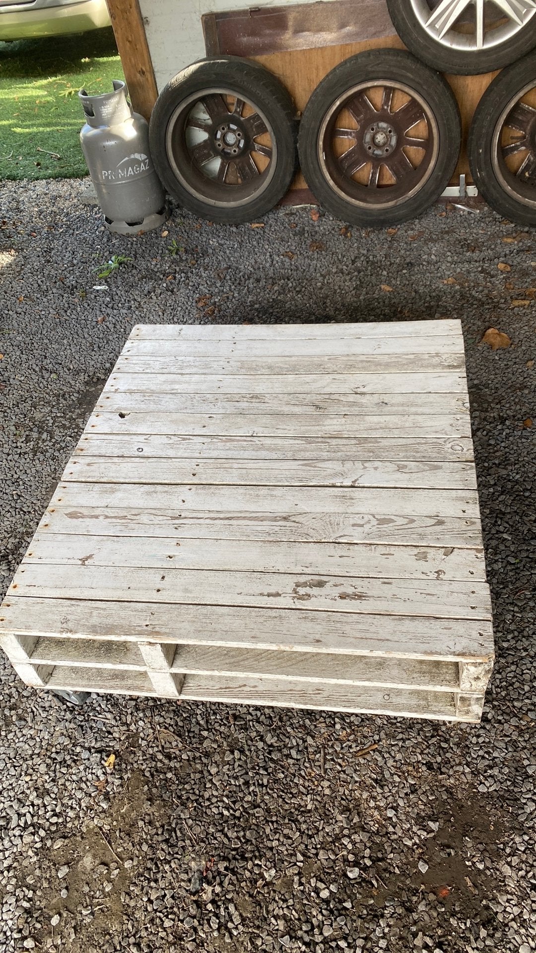 Tafel houten op wieletjes, Ophalen, Gebruikt, Hout