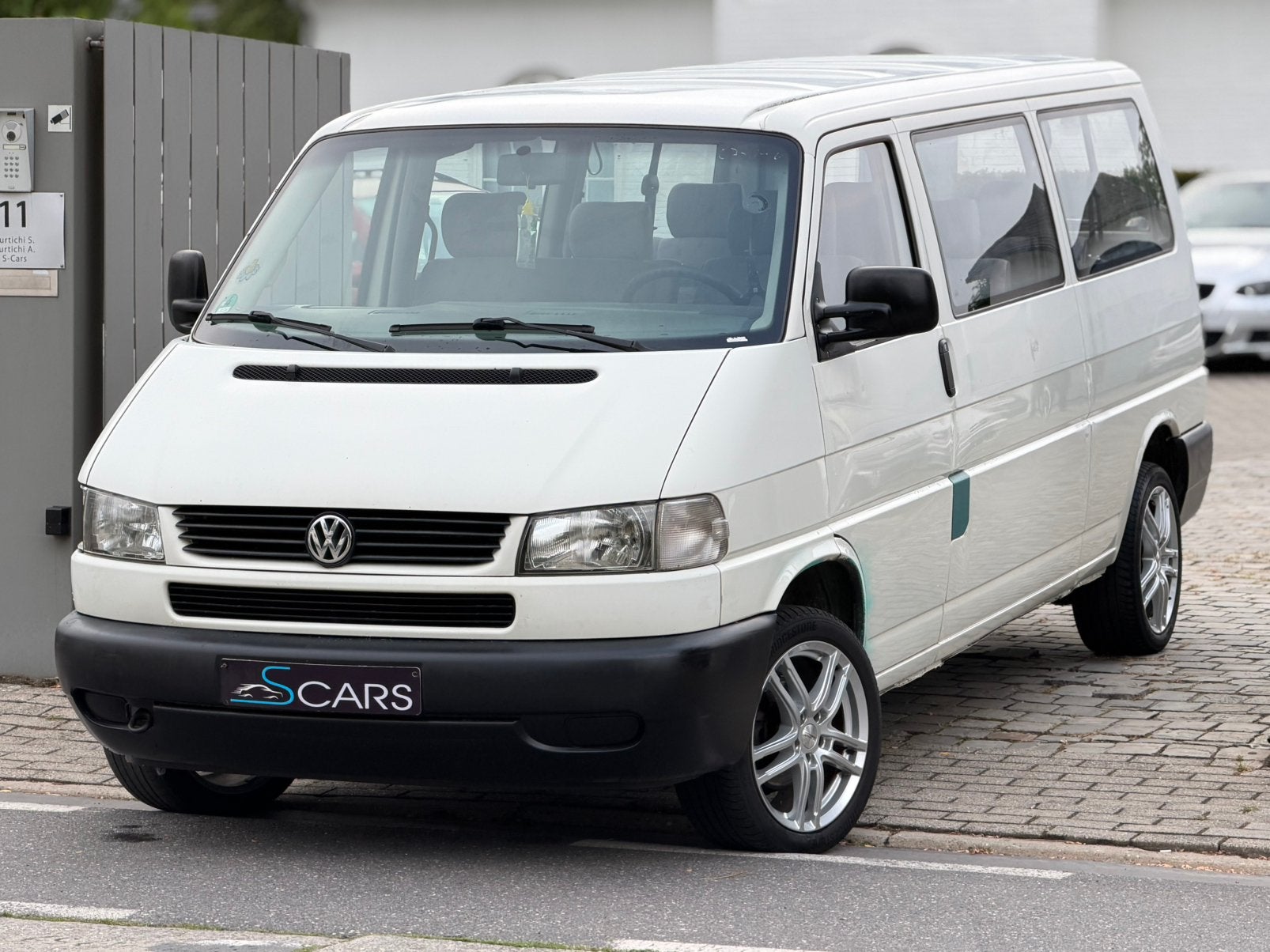 Vw t4 Caravelle 2.5i ** Automaat ** 9 Plaatsen ** Airco **, Auto's, Automaat, Achterwielaandrijving, Bedrijf, 2499 cc