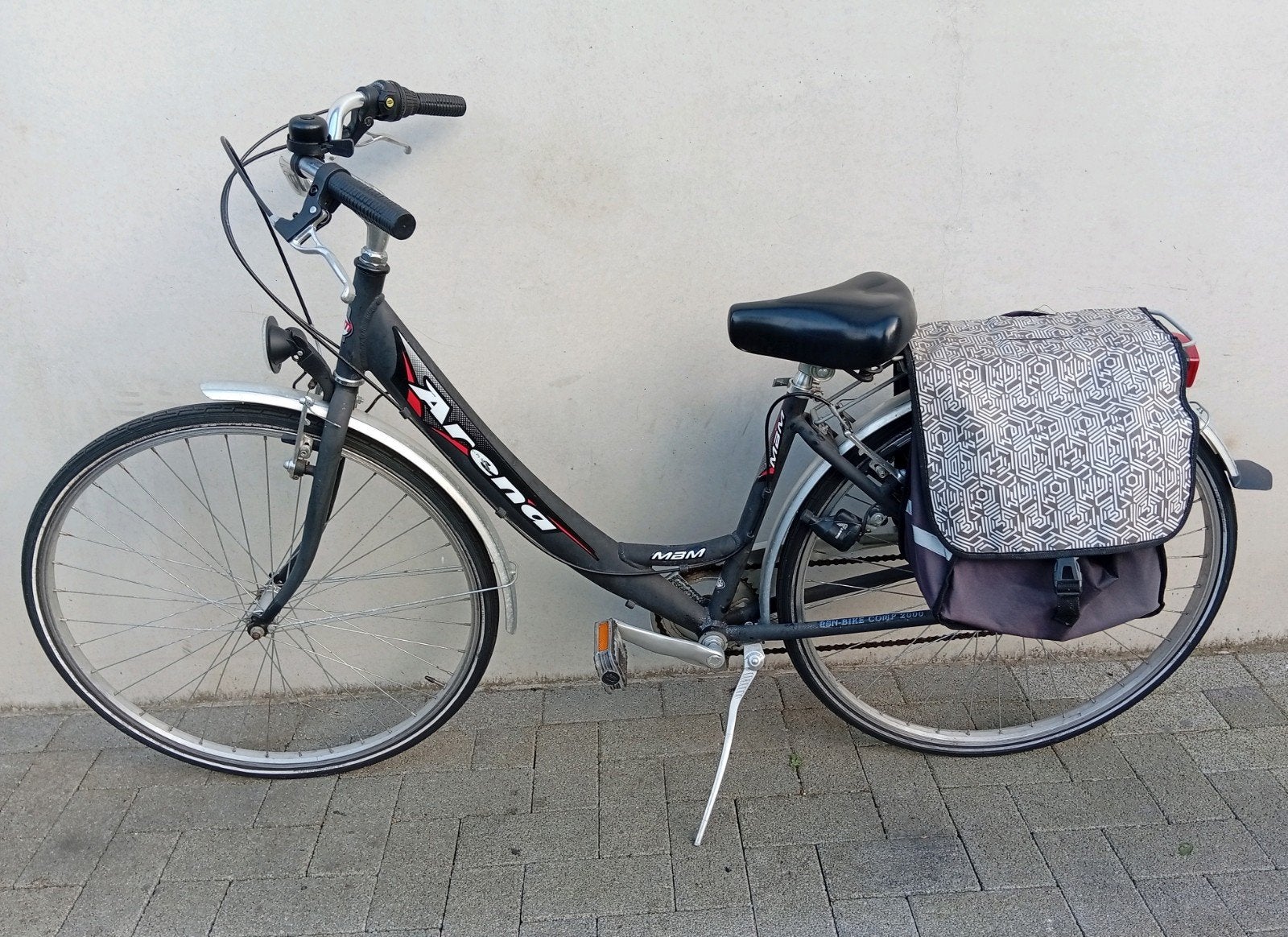 Meisjesfiets damesfiets MBM Arena 28inch 6speed maat 43cm 🚴, Fietsen en Brommers, Gebruikt, Velgrem, Oxford Sparta Batavus Norta gazelle Granville Sparta cube trek