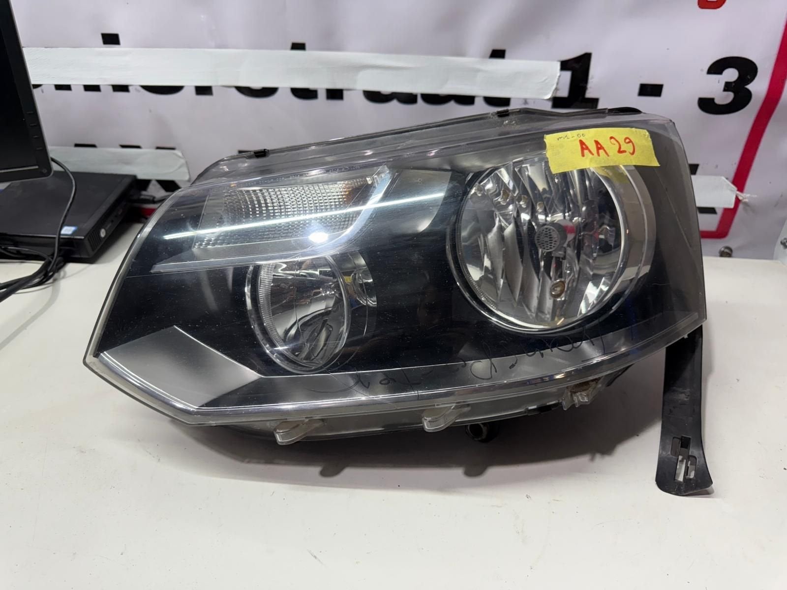 Volkswagen Transporter - Caravelle T5 Koplamp, -, Utilisé, -, -