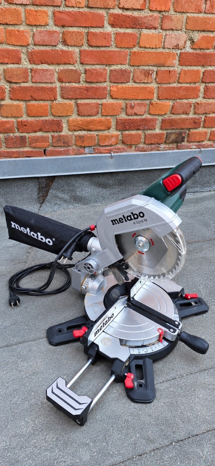 Metabo afkortzaag / verstekzaag te huur – KS 216 M, Ophalen