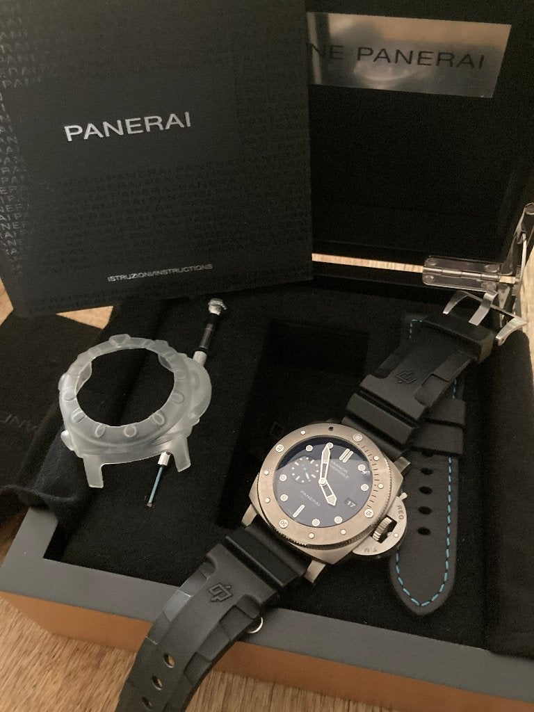 MONTRE PANERAI SUBMERSIBLE BMG TECH PAM 00692, Bijoux, Sacs & Beauté, Montre-bracelet, Autres marques, Enlèvement, Autres matériaux