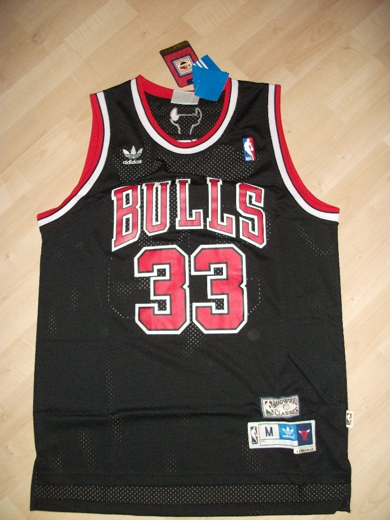 Chicago Bulls Retro Jersey Pippen maat: M, Sports & Fitness, Basket, Neuf, Vêtements, Enlèvement ou Envoi